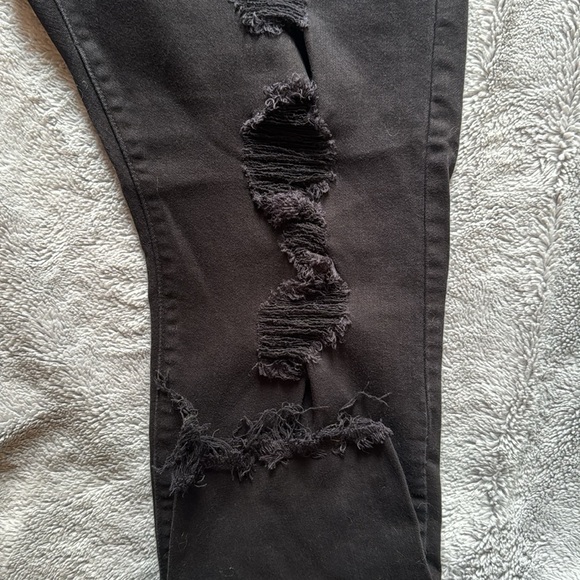 EUC Levi’s jeans. - Picture 11 of 11